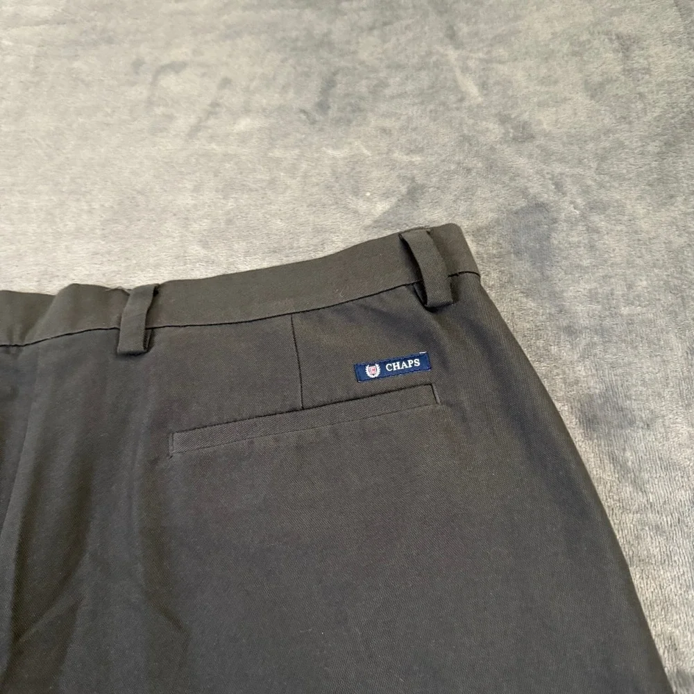 Chaps Flat Front Chino Shorts Mens 42 Gray Casual Performance Pockets